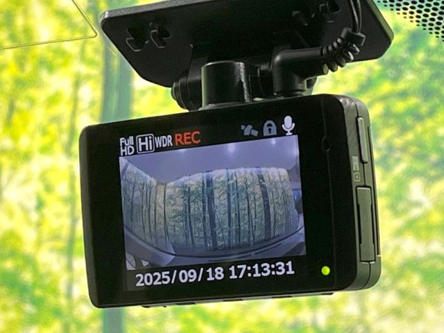 �y�h���C�u���R�[�_�[�z���S�E���S�ȃJ�[���C�t�ɕK�{�̃h���C�u���R�[�_�[�𑕔�!���s���͂������A������^�]�⎖�̂ɑ��������ۂ̏󋵂��f���ŋL�^���A����̃��X�N�ɔ����܂��B