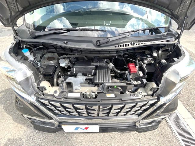 親切・丁寧な専門メカニックスタッフが応対!・車検・点検整備・事故等の修理などアフターサービスも安心。お車のカスタマイズもネクステージのサービススタッフまでご相談ください!