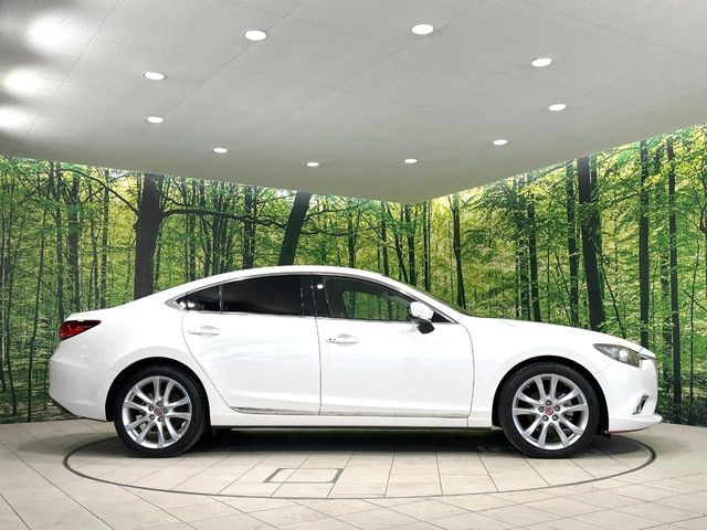 頭金・ボーナス払い不要&最長10年間の設定が可能なオートローンをご用意しております!無理のない支払いプランにて購入が可能です♪