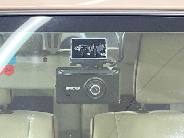 �y�h���C�u���R�[�_�[�z���S�E���S�ȃJ�[���C�t�ɕK�{�̃h���C�u���R�[�_�[�𑕔�!���s���͂������A������^�]�⎖�̂ɑ��������ۂ̏󋵂��f���ŋL�^���A����̃��X�N�ɔ����܂��B