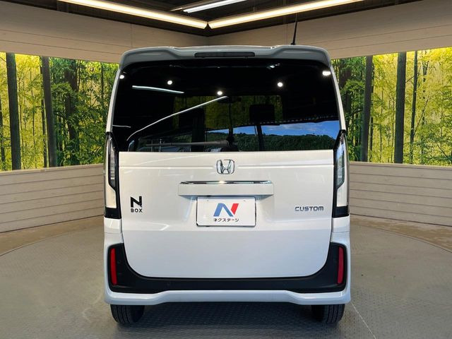 安心の最長10年・走行無制限保証(有償)をご用意。保証内容も充実はもちろん、無料点検&オイル交換や、年中無休の全国・24時間ロードサービスも付帯されておりますのでご安心下さい。