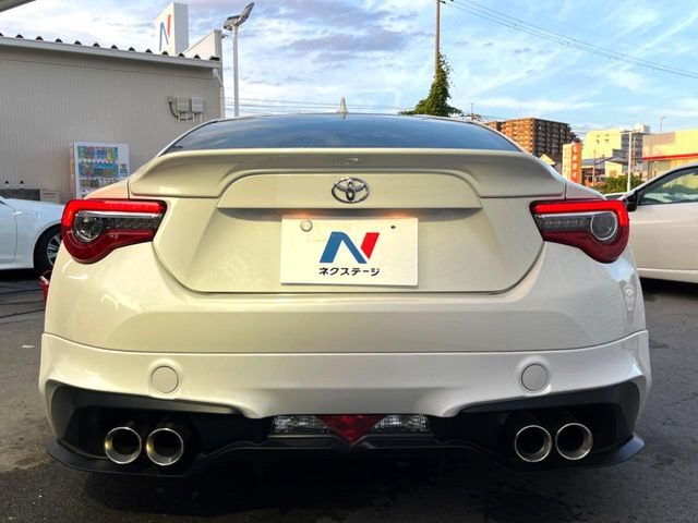 ���S�̍Œ�10�N�E���s�������ۏ�(�L��)�����p�ӁB�ۏؓ��e���[���͂������A�����_��&�I�C��������A�N�����x�̑S���E24���ԃ��[�h�T�[�r�X���t�т���Ă���܂��̂ł����S�������B