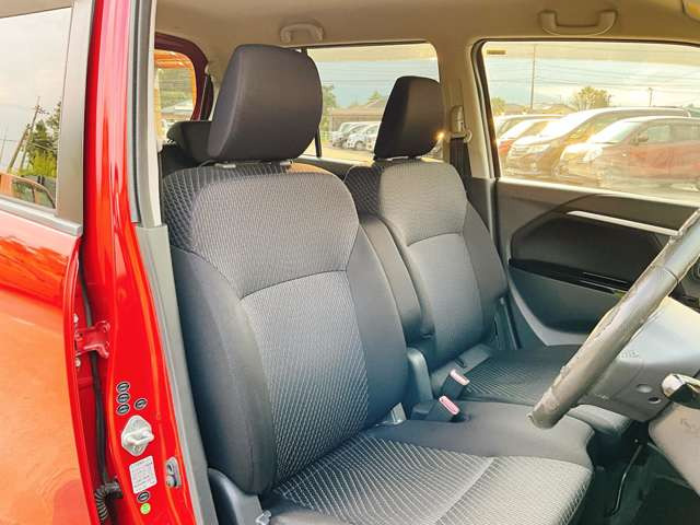 ���q�l�̂��\�Z�тɍ��킹�����Ԃ��펞100��ȏ��葵���Ă��܂�!���Ђ̃X�^�b�t�����q�l�̂��ԑI�т���������T�|�[�g������Ă����Ă��������܂�!