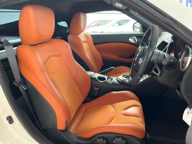 �y�n�[�t���U�[�V�[�g�z�������ƍ���S�n�𗼗������l�C�̃V�[�g���w�ʁE���ʂ̃t�@�u���b�N�f�ނ́A�ʋC���̗ǂ��⊊��ɂ����ɗD��Ă��܂��B�C���╞���ɍ��E���ꂸ���K�ɂ���肢�������܂��B