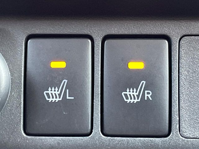 【シートヒーター】寒い日に重宝するシートヒーター!エアコンより早く温まってくれるので寒がりの人も安心ですね♪エアコンの温風は乾燥するから苦手、という方にもをおすすめです。