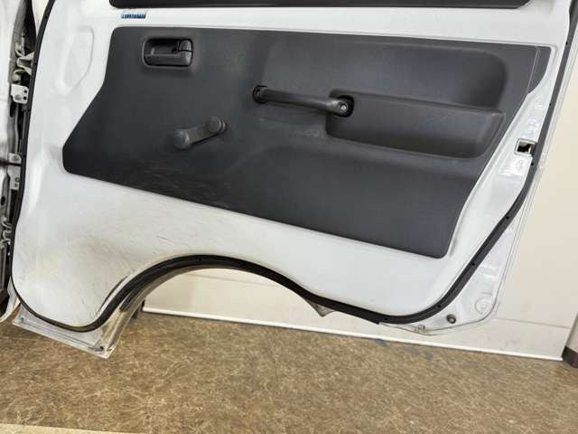 車検3回は受けられる!!そんな良質な軽自動車ばかりを揃えています!!こんな良い軽四もあったんだとお宝探しの感覚でお車をお選びできます!!