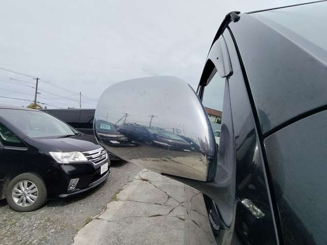 ���k�C����������{�S���ǂĂ�ł���g������Ђ��������܂��̂ŗ����\�ł��B��