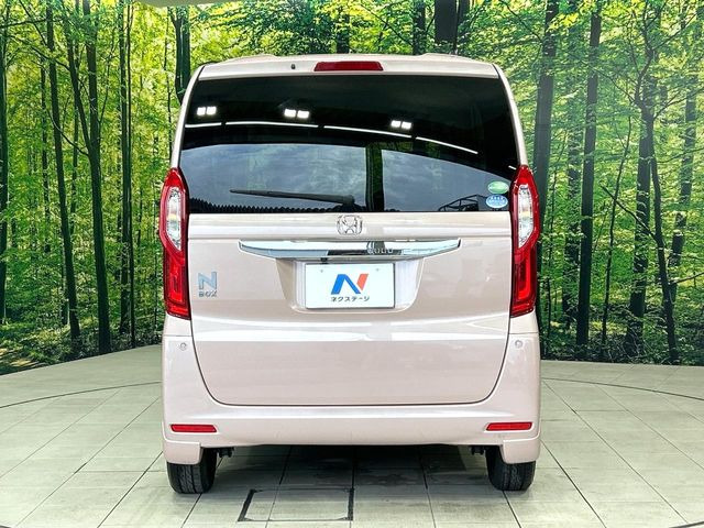 安心の最長10年・走行無制限保証(有償)をご用意。保証内容も充実はもちろん、無料点検&オイル交換や、年中無休の全国・24時間ロードサービスも付帯されておりますのでご安心下さい。