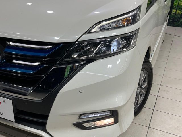 �yLED�w�b�h���C�g�z���V����ԑ��s�����ǍD�Ȏ��E���m�ۂ����S���ĉ^�]�ł��鍂�P�xLED�w�b�h���C�g�𑕔�!�_�����x�������A����d�͂��}�����Ă��܂��B