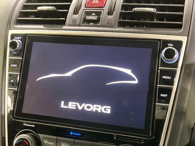 【純正ナビ】人気の純正ナビを装備。オーディオ機能も充実しており、Bluetooth接続すればお持ちのスマホやMP3プレイヤーの音楽を再生可能!毎日の運転がさらに楽しくなります!!