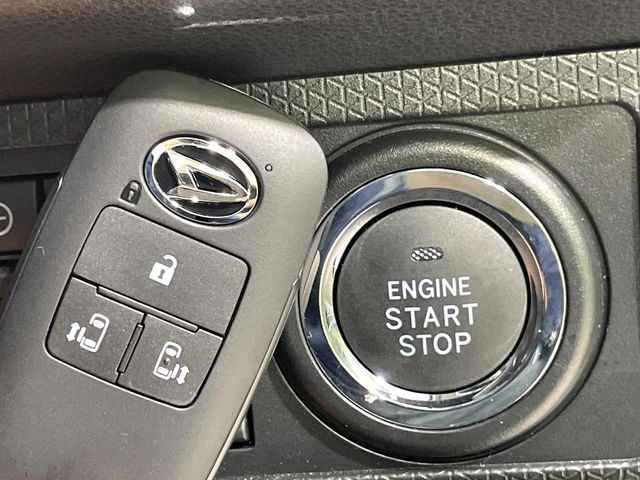 �y�L�[�t���[�V�X�e���z�J�o����|�P�b�g�ɓ��ꂽ�܂܂ł��h�A�̎{���E�������\�ȃX�}�[�g�L�[�𑕔��B�G���W���̃I���E�I�t�����J�M�����o���K�v����������Ƃ��Ă��֗��ł���