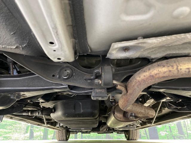 下回りがきれいなうちに、防錆加工の施工がオススメ。降雪地域はもちろん、沿岸部にお住いの方や、趣味でマリン・ウィンタースポーツをされる方にご好評いただいております。