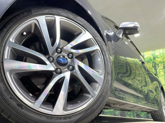 �y����18�C���`�A���~�z�C�[���z�O�ςɃ}�b�`���������A���~�z�C�[���𑕒����Ă���܂��B�e��ЊO�A���~�z�C�[����A�X�^�b�h���X�^�C�����戵�����Ă���܂��B���񂲑��k����������