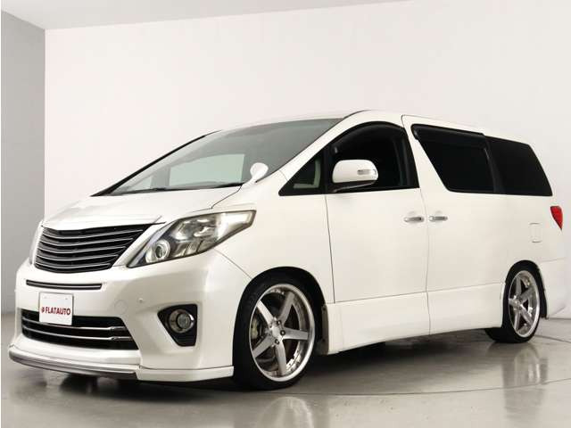 プライバシーガラス装着車両ですので、ご安心くださいませ!