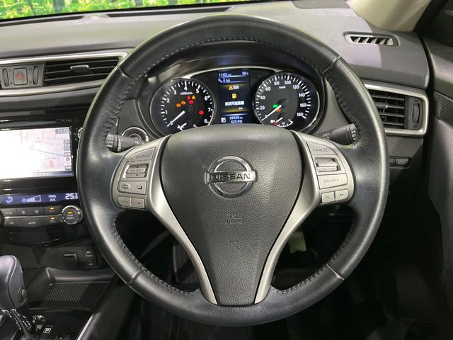 �y�N���[�Y�R���g���[���z�������H�����N���N���s�B�A�N�Z���𗣂��Ă���葬�x�ő��s���ł��A�������^�]���̕��S���y��!�����E�������ȒP�ȃX�C�b�`����Œ����ł��܂��B