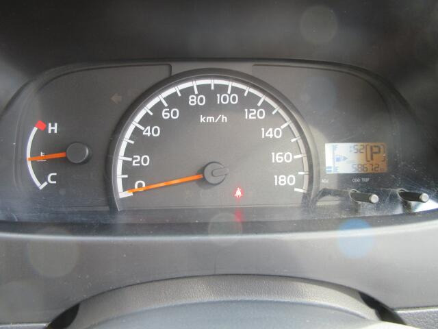 �V���v���Ō��₷���f�U�C���̃��[�^�[�p�l���ł��B�Ԃ̏�񂪕\�������厖�ȏꏊ�����炱�����₷������؂ł��ˁB