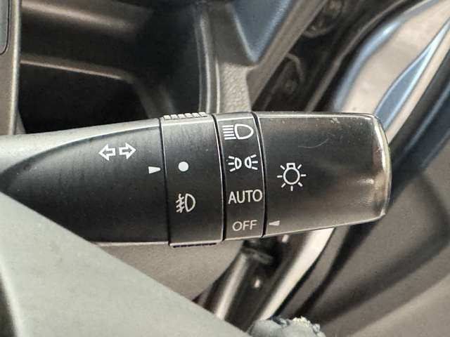 お車の機能や安全装備に関して気になる方は、ぜひ一度ご来店ください!その場でスタッフがご説明可能です!