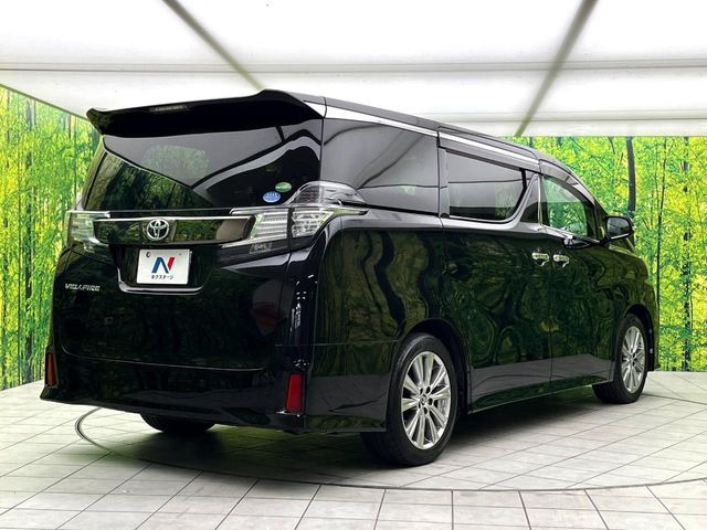 ☆全国のネクステージからお取り寄せが可能※!遠方の店舗に展示してあるクルマが気になる場合も、最寄りの店舗でご覧いただくことが可能です!是非私たちに要望をお聞かせください!※別途費用