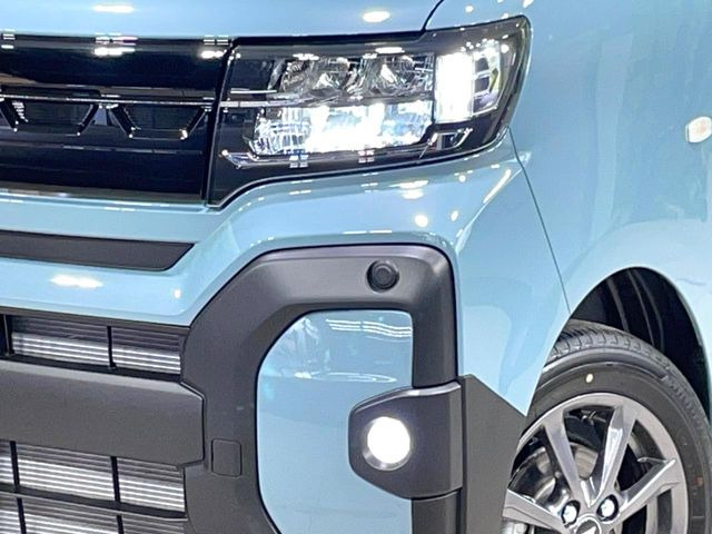 �yLED�w�b�h���C�g�z���V����ԑ��s�����ǍD�Ȏ��E���m�ۂ����S���ĉ^�]�ł��鍂�P�xLED�w�b�h���C�g�𑕔�!�_�����x�������A����d�͂��}�����Ă��܂��B