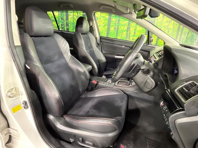 【パワーシート】スイッチ一つで簡単にシートの微調整が可能!電動だから力もいりません!快適なシートポジションにセットして、快適なドライブをお楽しみください。