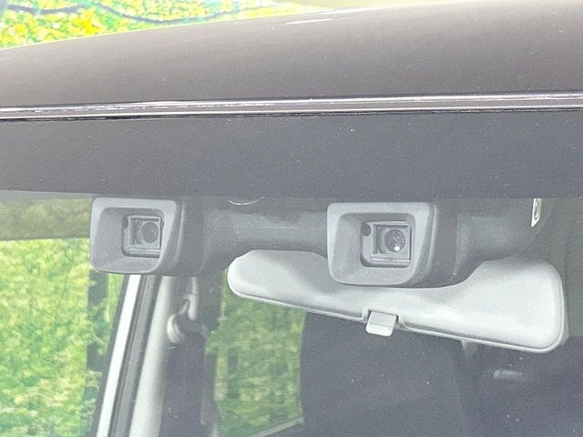 【スズキ セーフティサポート】走行中に前方の車両等を認識し、衝突しそうな時は警報とブレーキで衝突回避と被害軽減をアシスト。より安全にドライブをお楽しみいただけます。