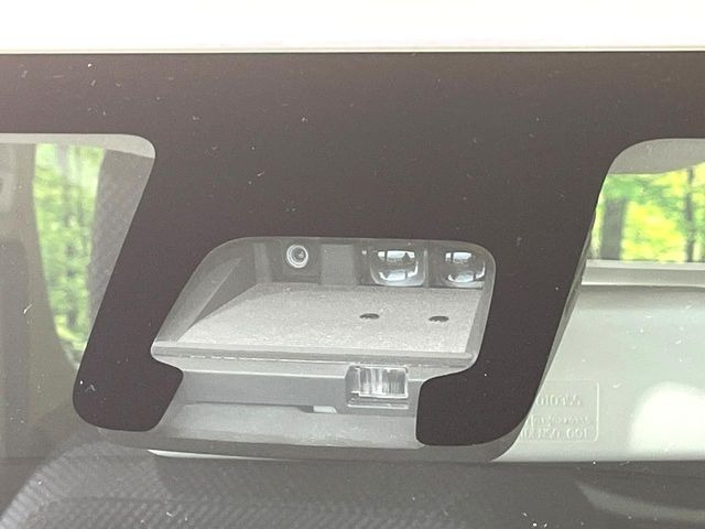 �y�X�Y�L �Z�[�t�e�B�T�|�[�g�z���s���ɑO���̎ԗ�����F�����A�Փ˂������Ȏ��͌x��ƃu���[�L�ŏՓˉ���Ɣ�Q�y�����A�V�X�g�B�����S�Ƀh���C�u�����y���݂��������܂��B