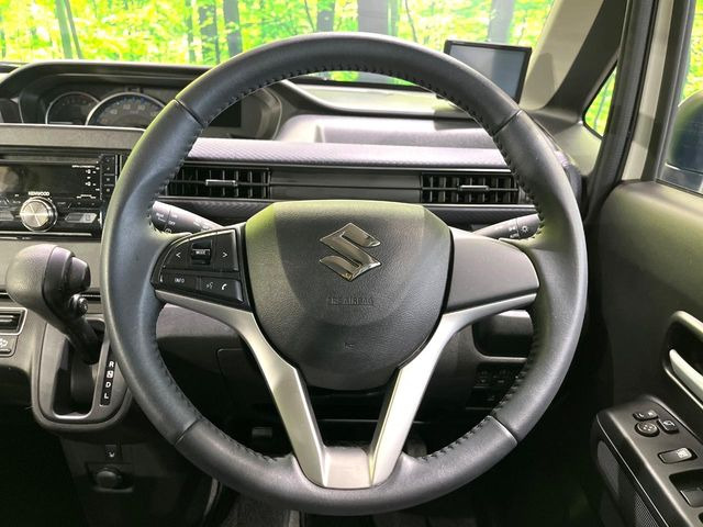 �y�����v�����X�e�A�����O�z�㎿�Ȋv���g�p���邱�ƂŁA��ɂ����������݂ƂĂ��^�]���₷���n���h���ł���