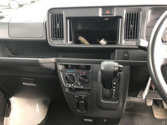 ハイゼットカーゴデラックス SAIII ハイルーフ 4WD