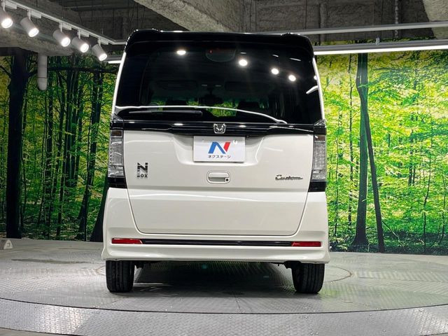 安心の最長10年・走行無制限保証(有償)をご用意。保証内容も充実はもちろん、無料点検&オイル交換や、年中無休の全国・24時間ロードサービスも付帯されておりますのでご安心下さい。