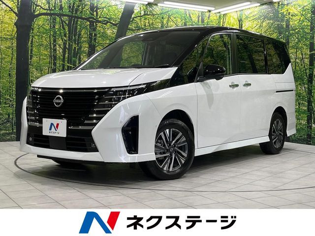 セレナ(日産) 1.4 e-4ORCE ハイウェイスターV 4WD 中古車画像