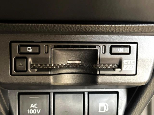 【ETC】高速道路の料金所をストレスなく通過!話題のスポットやサービスエリアに多い「スマートIC」利用時は必須のアイテムです。当店でセットアップを実施、ご納車当日からすぐにご利用いただけます!