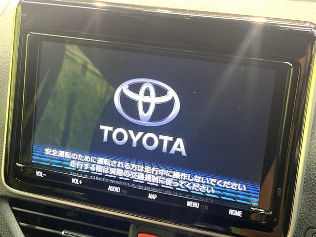 �y����9�^�i�r�z�l�C�̏����i�r�𑕔��B�I�[�f�B�I�@�\���[�����Ă���ABluetooth�ڑ�����΂������̃X�}�z��MP3�v���C���[�̉��y���Đ��\!�����̉^�]������Ɋy�����Ȃ�܂�!!