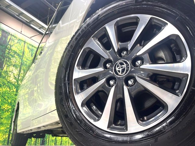 �y����15�C���`�A���~�z�C�[���z�O�ςɃ}�b�`���������A���~�z�C�[���𑕒����Ă���܂��B�e��ЊO�A���~�z�C�[����A�X�^�b�h���X�^�C�����戵�����Ă���܂��B���񂲑��k����������