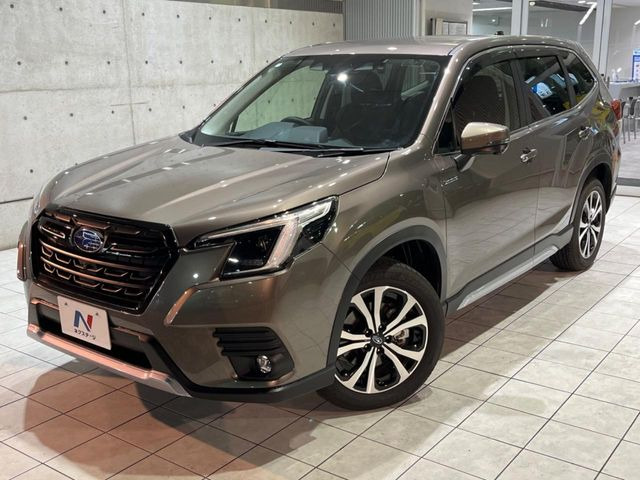 高透明度のガラス皮膜で撥水はもちろん、上質なツヤ・光沢を実現。紫外線や酸性雨から大切な愛車を保護し、色あせ・劣化を防止。「弾スプラッシュコート」、「弾プリミッサコート」からお選びいただけます。