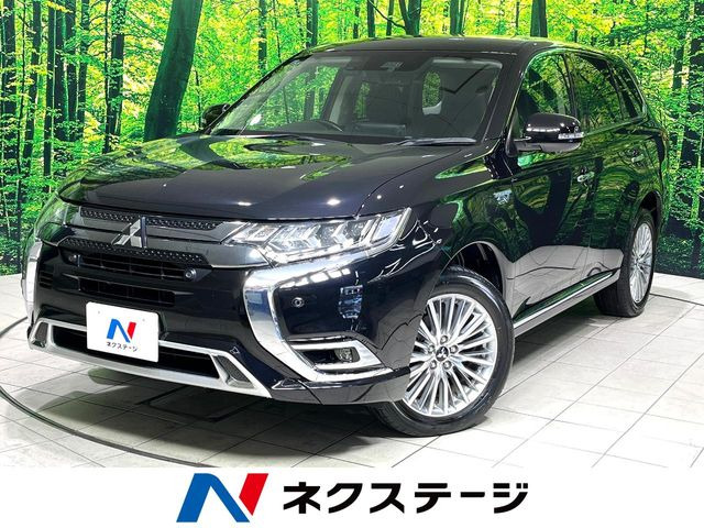 アウトランダーPHEV(三菱) 2.4 G 4WD 中古車画像