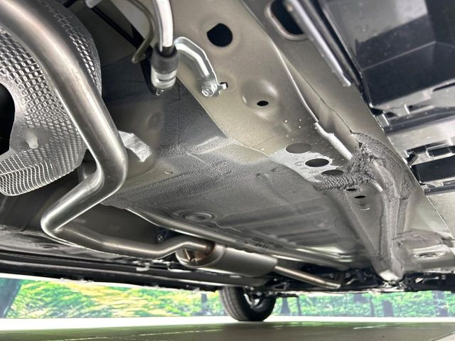 下回りがきれいなうちに、防錆加工の施工がオススメ。降雪地域はもちろん、沿岸部にお住いの方や、趣味でマリン・ウィンタースポーツをされる方にご好評いただいております。