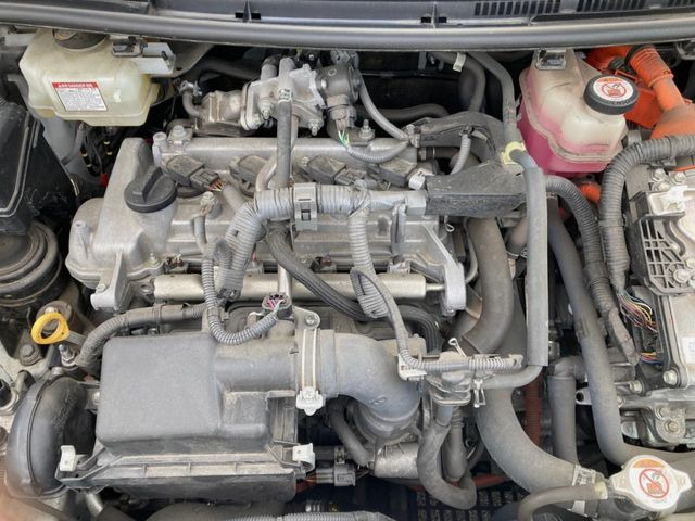 親切・丁寧な専門メカニックスタッフが応対!・車検・点検整備・事故等の修理などアフターサービスも安心。お車のカスタマイズもネクステージのサービススタッフまでご相談ください!