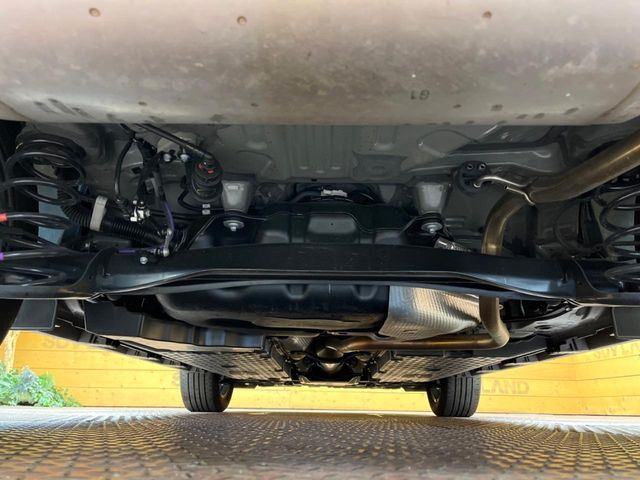 ����肪���ꂢ�Ȃ����ɁA�h�K���H�̎{�H���I�X�X���B�~��n��͂������A���ݕ��ɂ��Z���̕���A��Ń}�����E�E�B���^�[�X�|�[�c���������ɂ��D�]���������Ă���܂��B