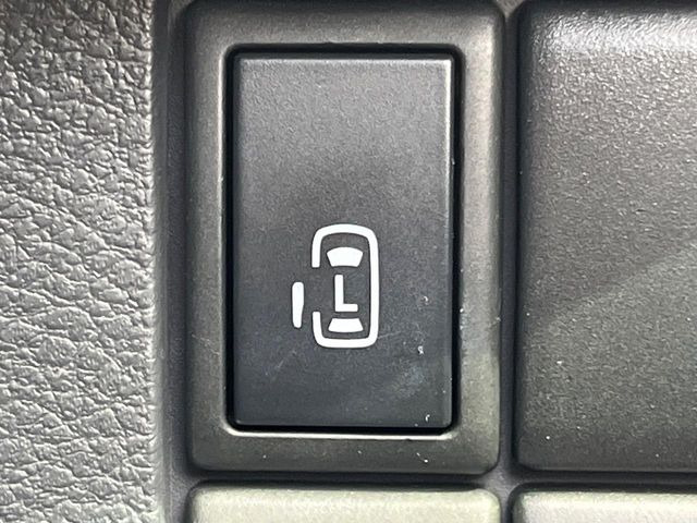 �y�p���[�X���C�h�h�A�z�X�}�[�g�L�[��^�]�Ȃ̃X�C�b�`�ŃX���C�h�h�A�̊J���\���d��������͂����ăh�A���J����K�v�������A���������q�l�ł��A�d���ו��������Ă��鎞�����N�ɊJ���߂ł��܂���