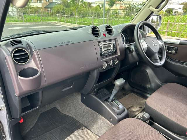 ���X�ł͂��_�񒸂��܂������q�l�Ƀh���C�u���R�[�_�[��K���X�R�[�e�B���O�{�H�ȂǁA���l�i��}���Ă��񋟂����Ē����Ă���܂��B�ڍׂ̓X�^�b�t�܂ł��C�y�ɂ��₢���킹���������܂��B