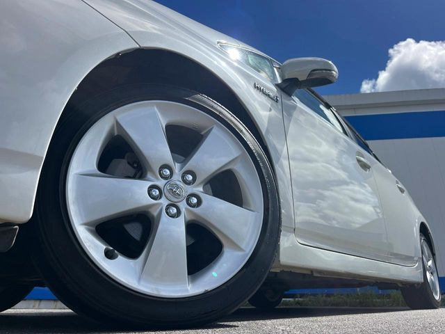 �y�����A���~�z�C�[���z�O�ςɃ}�b�`���������A���~�z�C�[���𑕒����Ă���܂��B�e��ЊO�A���~�z�C�[����A�X�^�b�h���X�^�C�����戵�����Ă���܂��B���񂲑��k����������