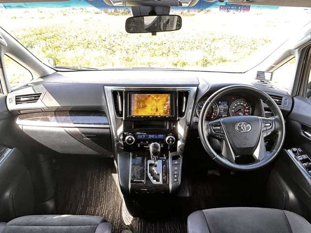 ヴェルファイア2.5 Z Aエディション 4WD