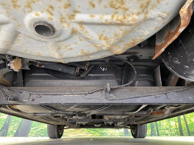 下回りがきれいなうちに、防錆加工の施工がオススメ。降雪地域はもちろん、沿岸部にお住いの方や、趣味でマリン・ウィンタースポーツをされる方にご好評いただいております。