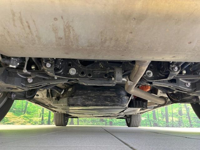 下回りがきれいなうちに、防錆加工の施工がオススメ。降雪地域はもちろん、沿岸部にお住いの方や、趣味でマリン・ウィンタースポーツをされる方にご好評いただいております。