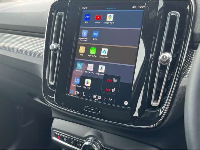 XC40アルティメット B4 AWD ダークエディション 4WD