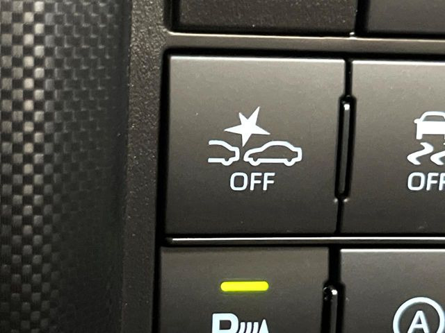 �y�X�}�[�g�A�V�X�g�z���s���ɑO���̎ԗ�����F�����A�Փ˂������Ȏ��͌x��ƃu���[�L�ŏՓˉ���Ɣ�Q�y�����A�V�X�g�B�����S�Ƀh���C�u�����y���݂��������܂��B