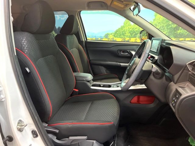 �^�]�Ȃ܂��ɂ͏\���ȃX�y�[�X������A�啿�ȕ��ł��������^�]���Ă�����������ł��B