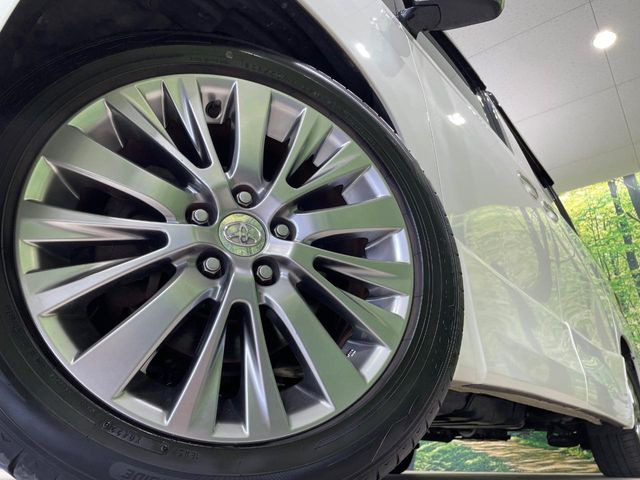 �y18�C���`�A���~�z�C�[���z�O�ςɃ}�b�`�����A���~�z�C�[���𑕒����Ă���܂��B�e��A���~�z�C�[����A�X�^�b�h���X�^�C�����戵�����Ă���܂��B���񂲑��k����������