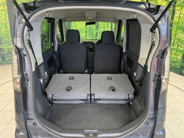 ���i�̂���������ʋ΁A���}���ɏ\���ȉ׎��X�y�[�X���m�ۂ��Ă���܂��B�Z�J���h�V�[�g��|���ƁA�傫�ȉו��̐ύڂ��\�ł���