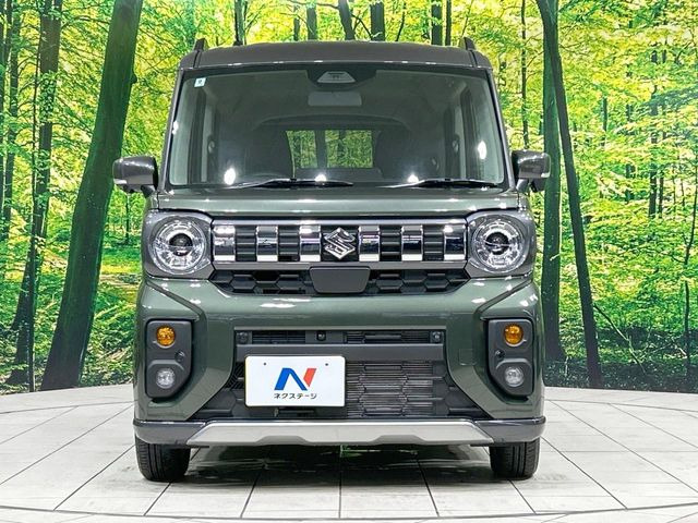 弊社では、全車『修復歴なし』のお車のみ取り扱っております。専任バイヤーによる厳選した仕入れの後、入庫後の車両チェックを行い、ネクステージが認定した高品質な中古車をご提供しております。